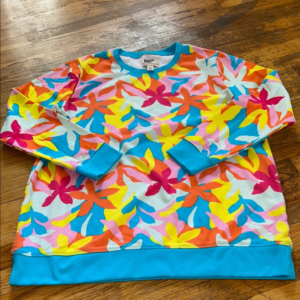 Lands' End Multicolor Graphic Sweatshirt never worn. Great deal. Super cute